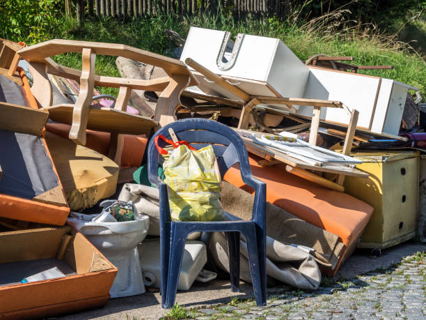 Best Yard Waste Removal  in Waynesboro, PA